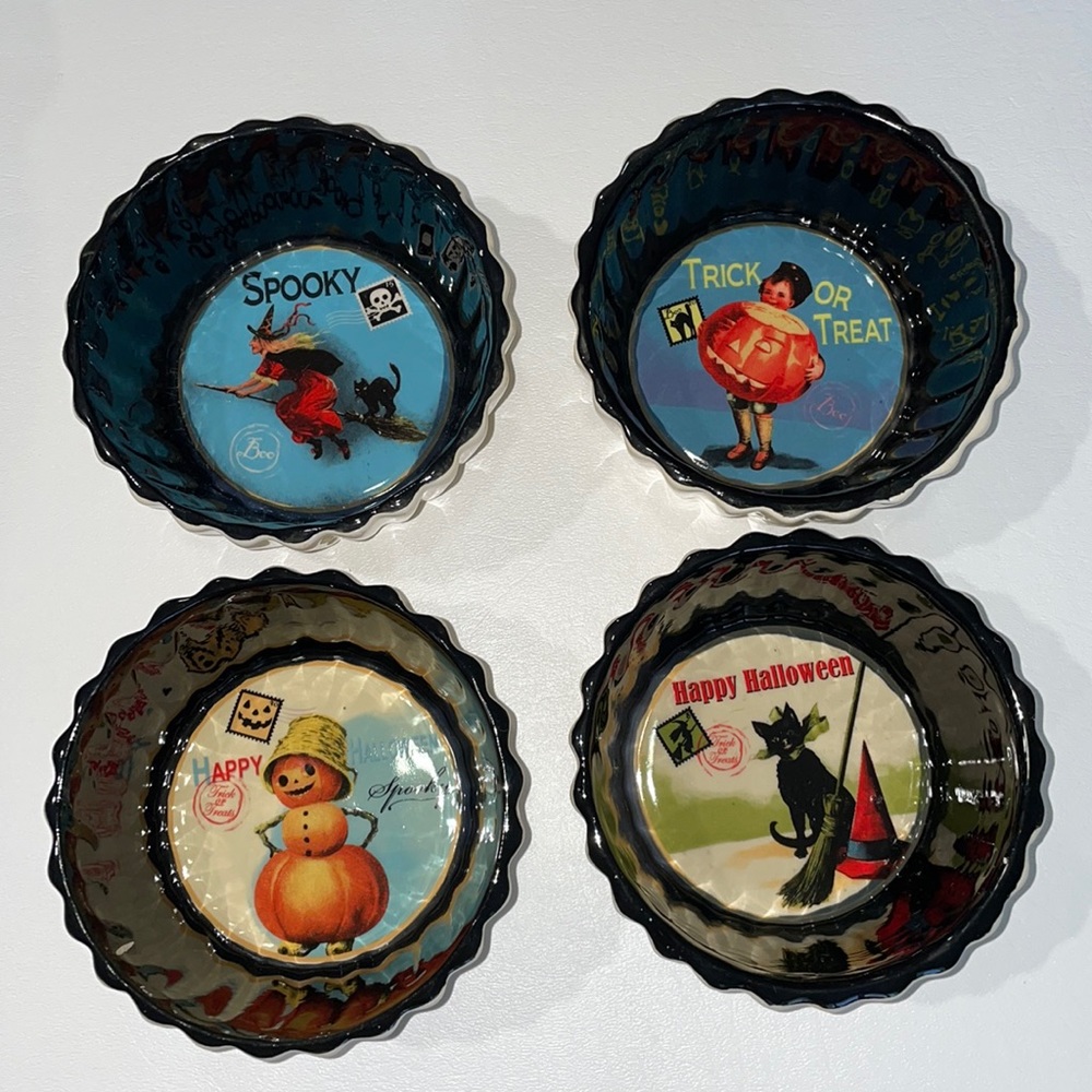 Victorian Trading Company Halloween Bowls